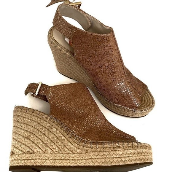 Kenneth Cole Wedges Odette Platform Espadrille beige gold metallic Size 9.5 - Picture 1 of 10
